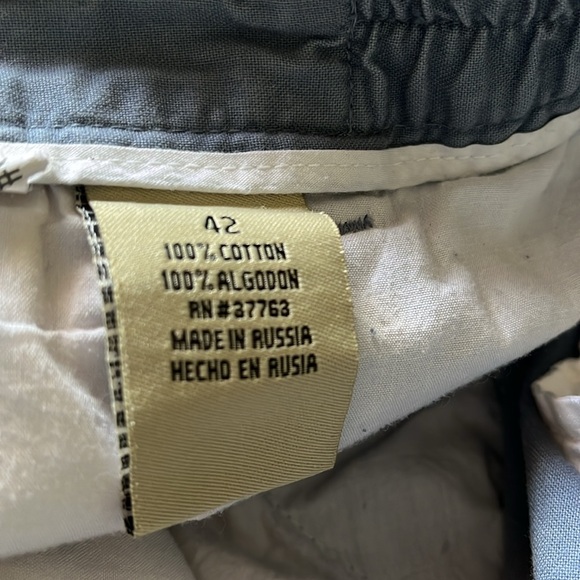 Size 42 blue gray, all cotton shorts, front pockets, and back pock - Picture 4 of 4